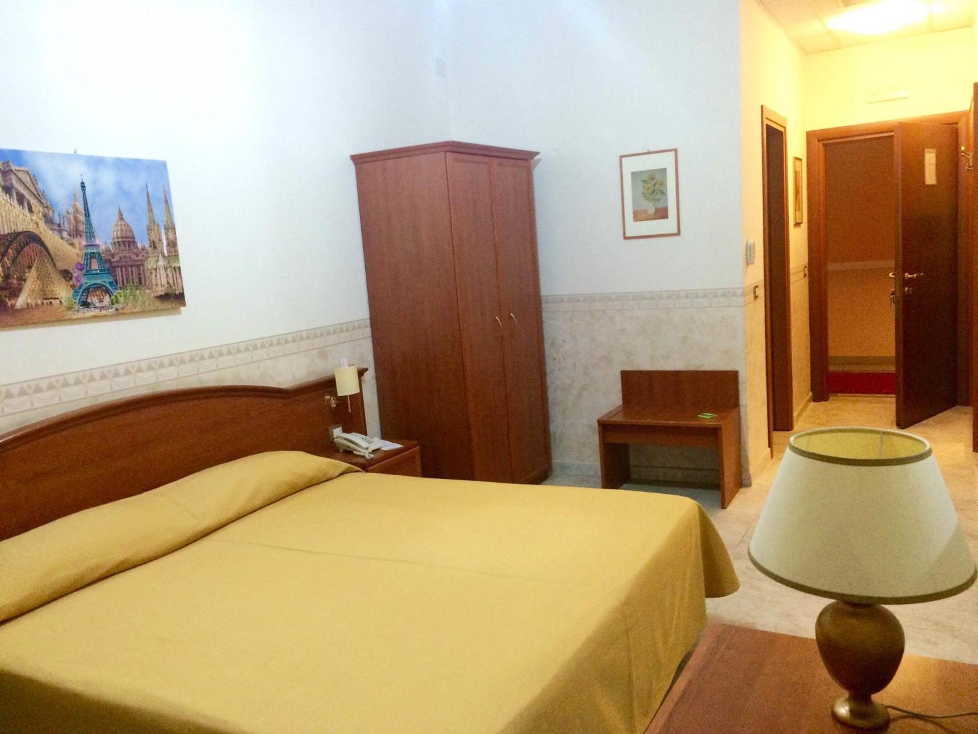 Grand Hotel Stella Maris Italia Palmi Oda fotoğraf