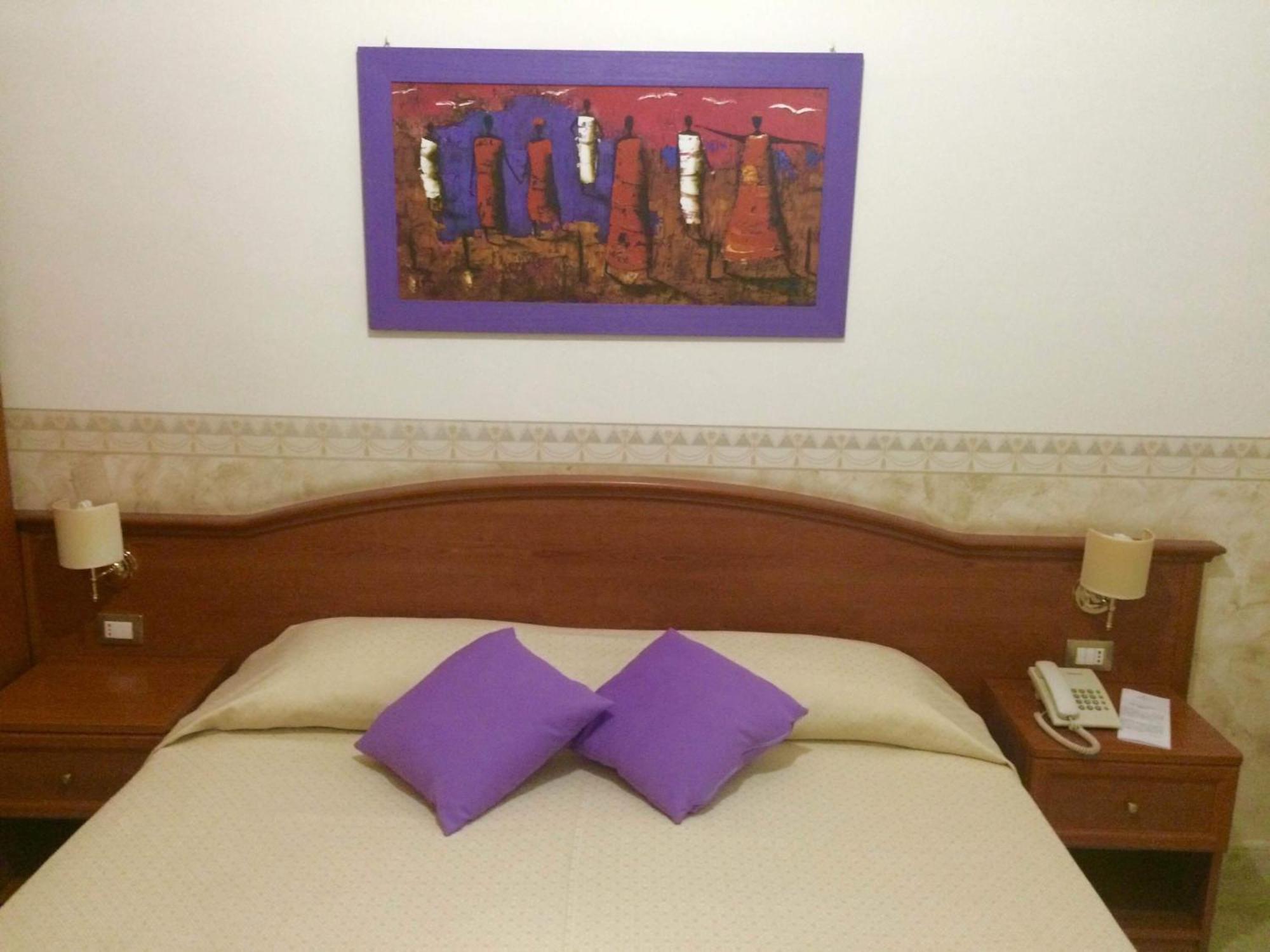 Grand Hotel Stella Maris Italia Palmi Oda fotoğraf