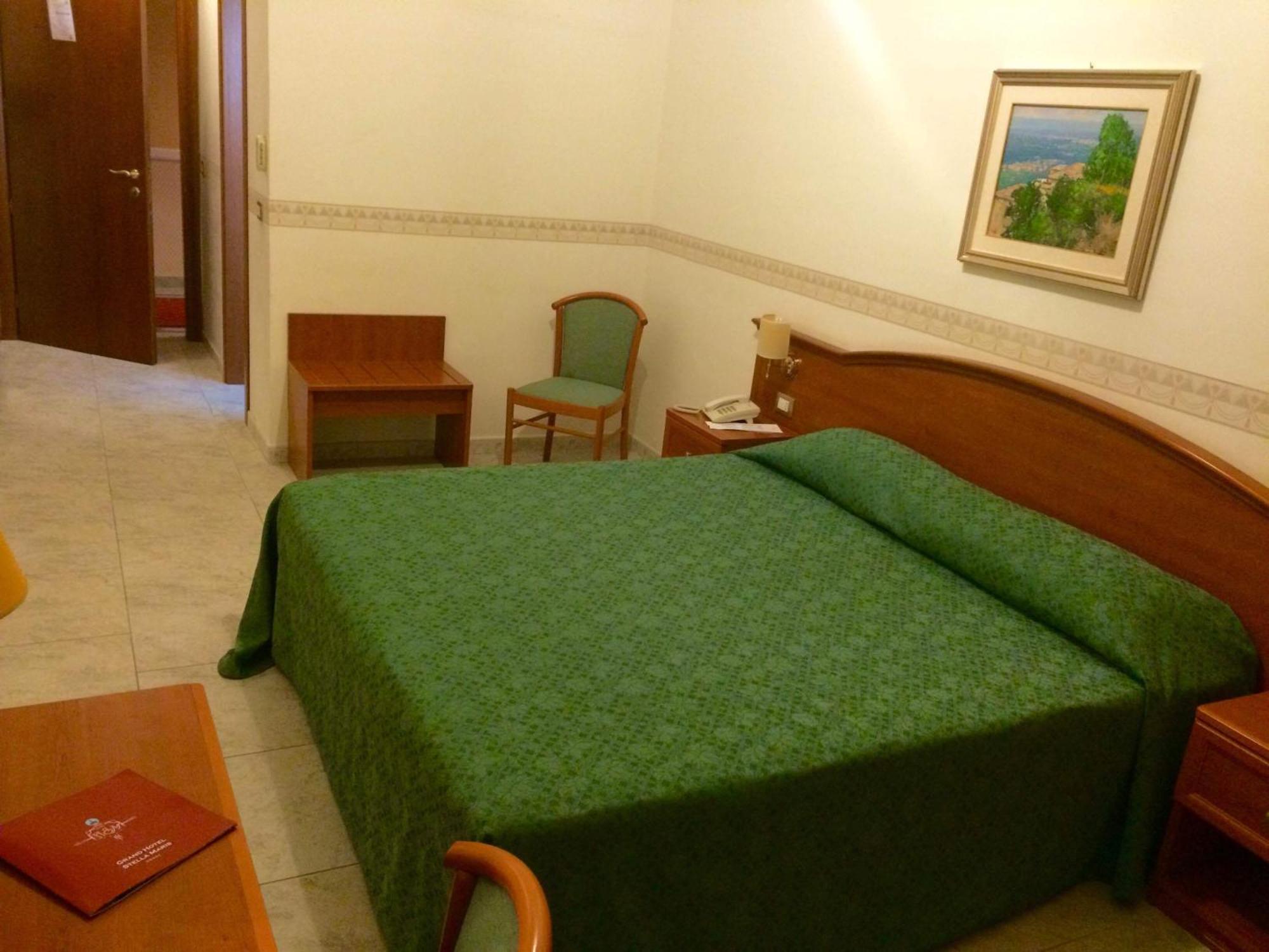 Grand Hotel Stella Maris Italia Palmi Oda fotoğraf