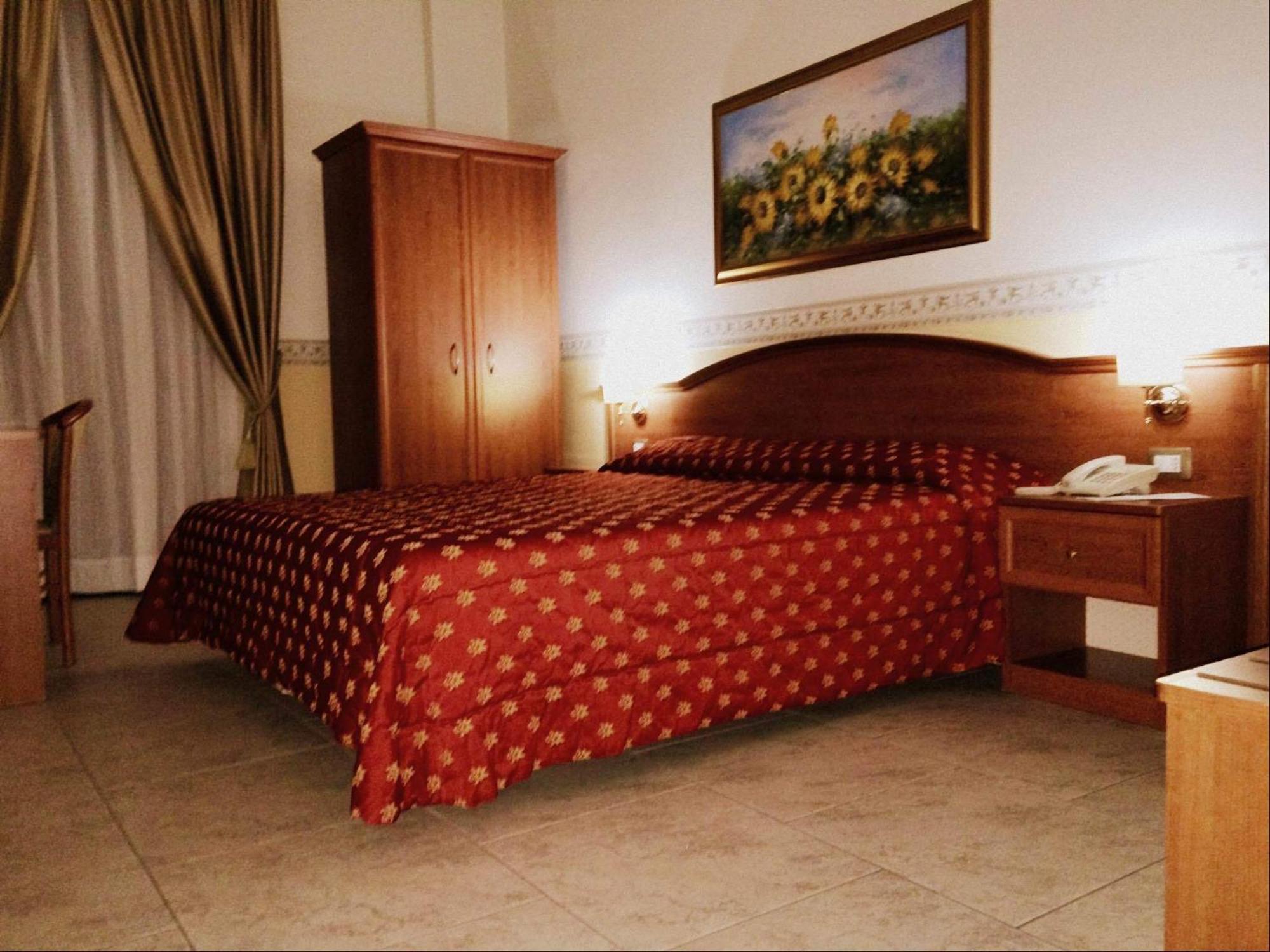 Grand Hotel Stella Maris Italia Palmi Oda fotoğraf